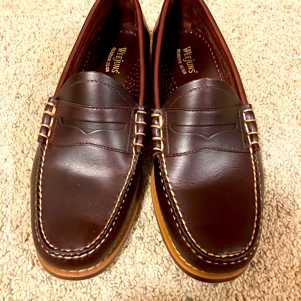 Weejuns Men’s loafers size 9
